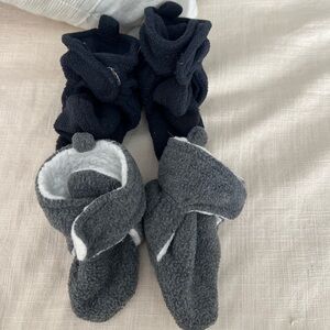 Newborn Velcro Booties
